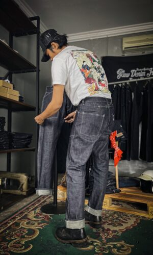 WT0622  working trousers by Raw Denim house